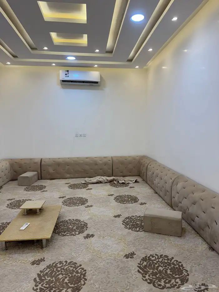 كامري بحي الروابي لتواصل   السعر 24 الف غير قابل ل 3