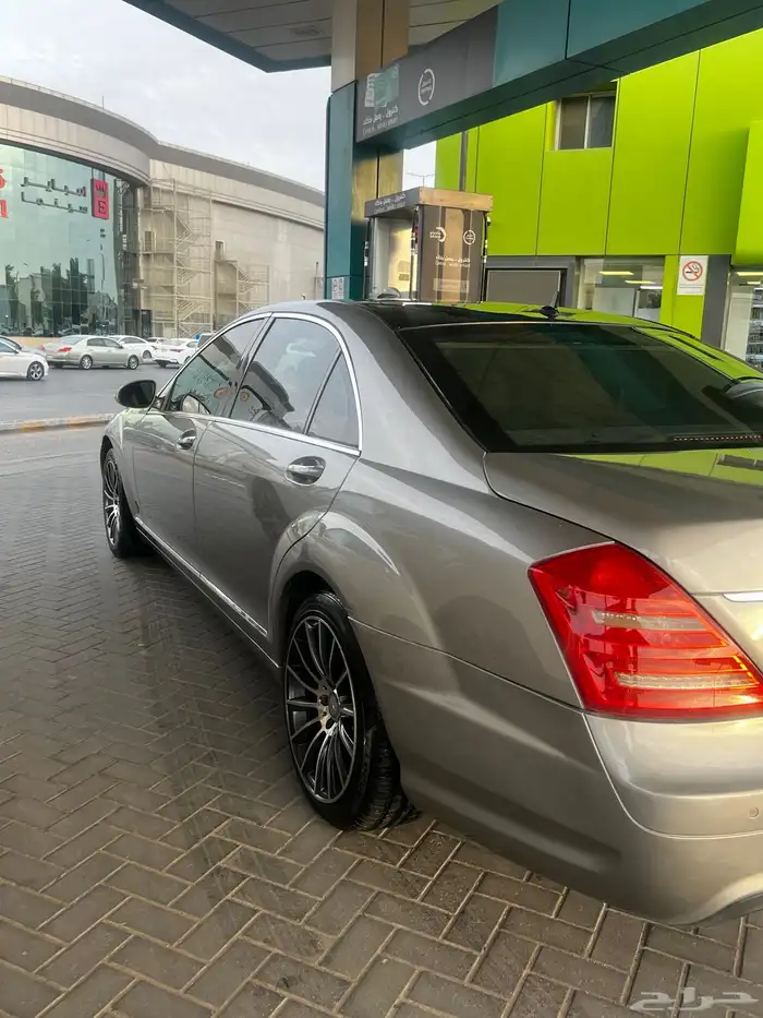 للبيع او البدل مورسدس 0