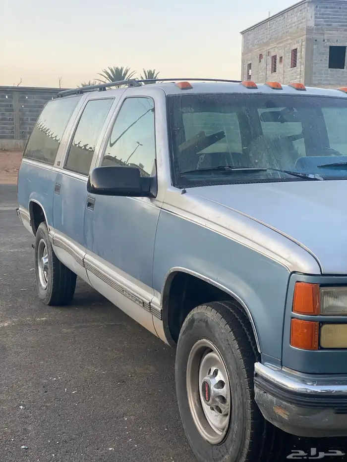 جمس 1994 للبيع للصامل 8000 خلال شهر الموتر فيه قير 5