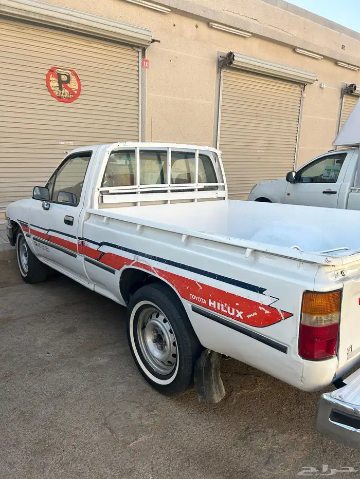 هايلوكس 90 غمارة 1