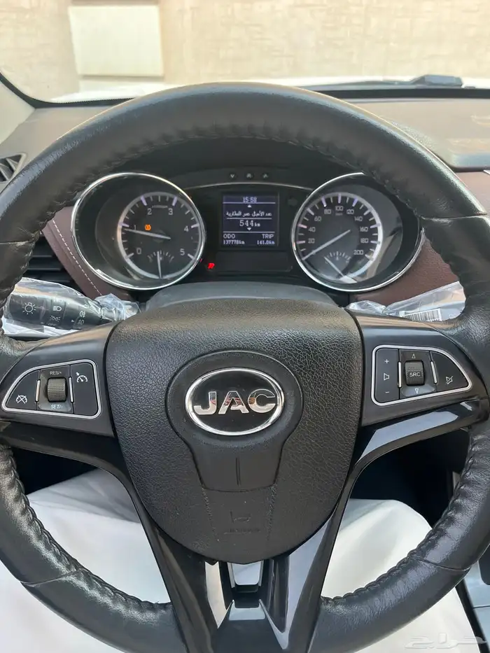 جاك 2022 الرياض ماشي 138 الف مكينه قير بدي على الشرط دبل 8