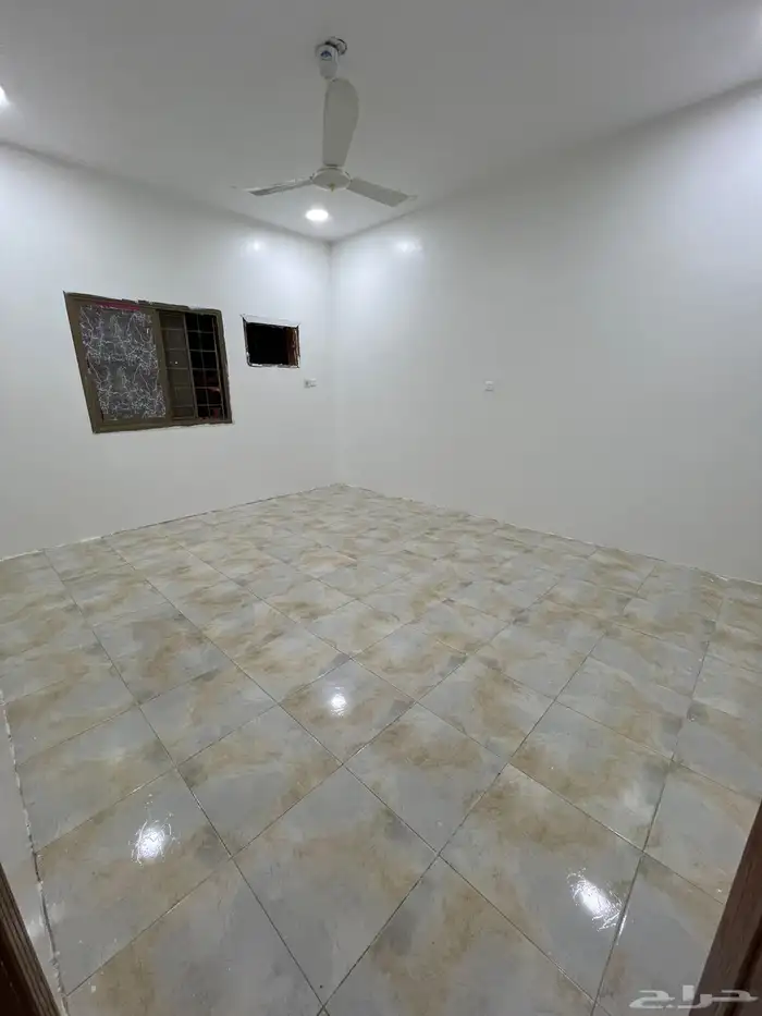 للإيجار شقة عوايل مستقلة في السلمانية الهفوف 2