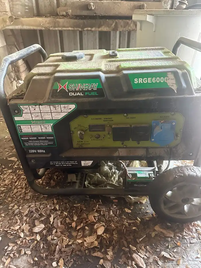 مولد كهرباء 0