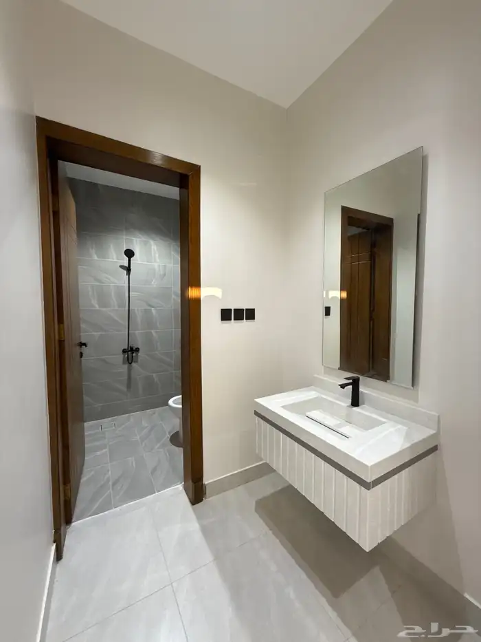 للبيع بأحد روفيدة روف فخم - موقع - سعر - مدارس - استثمار 42