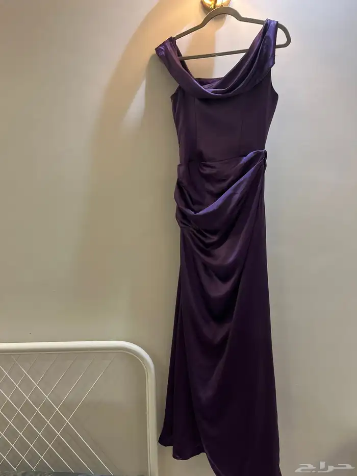 فستان للبيع  مستخدم مرة واحدة 0