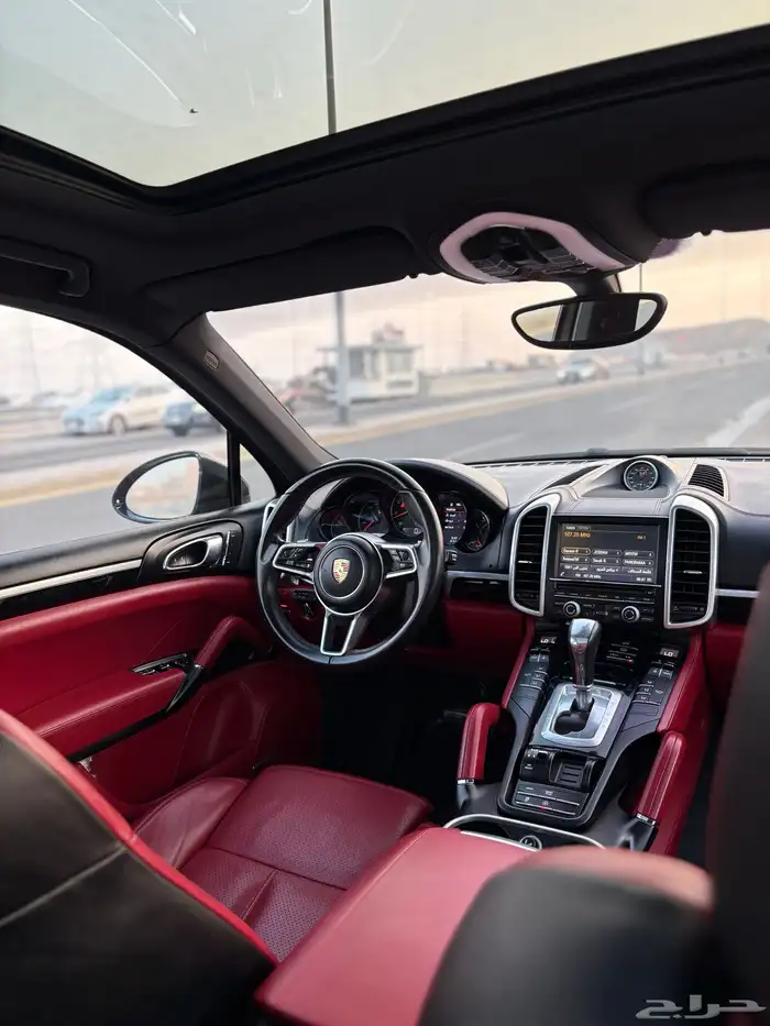 للبيع بورش مخزن 4