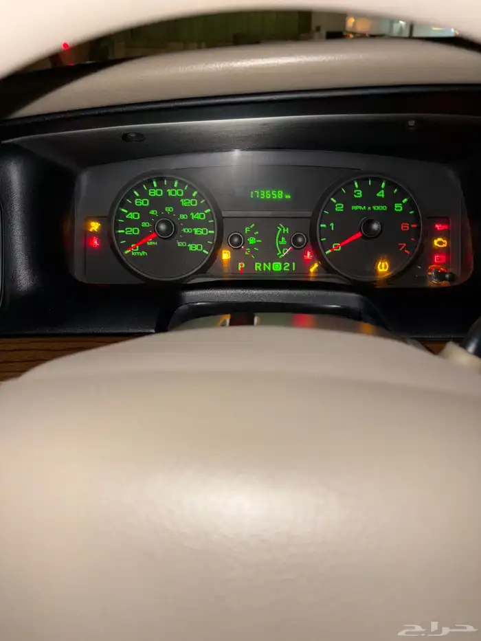 فورد فكتوريا 47