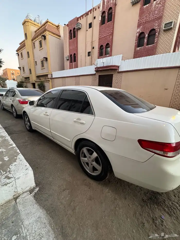 هوندا اكورد 2005 3