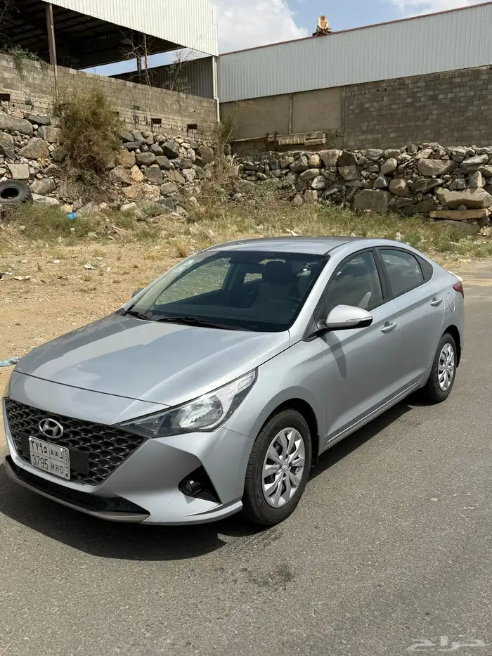 اكسنت 2021 فضي 1