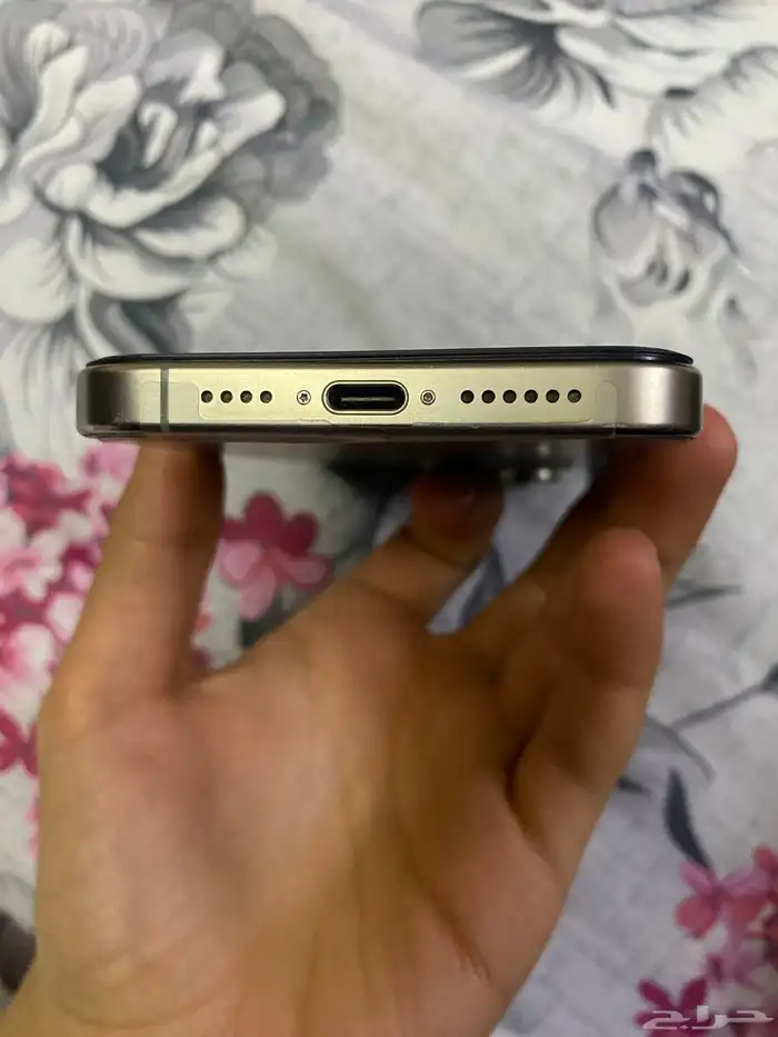 للبيع ايفون 15 برو ماكس .. او البدل 3