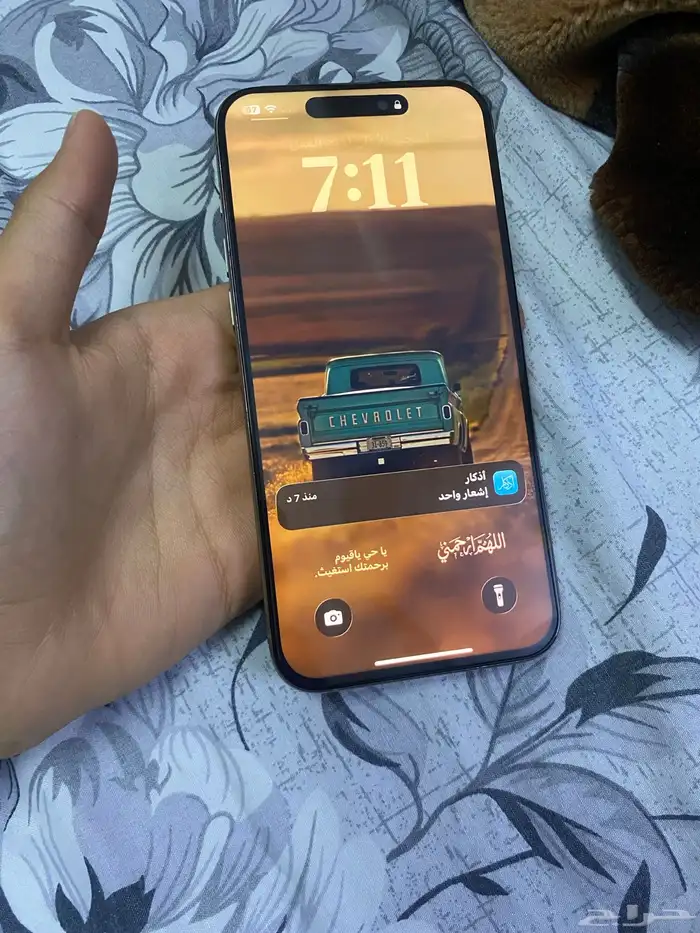 للبيع ايفون 15 برو ماكس .. او البدل 4