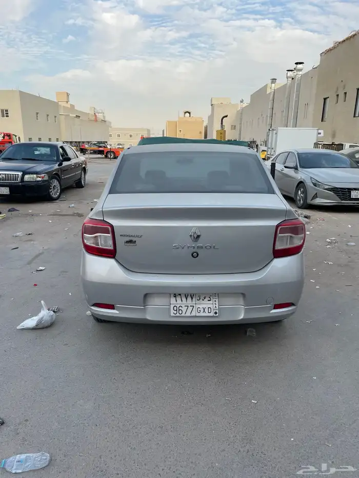 رينو للبيع 3