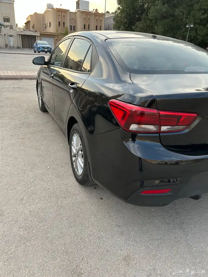 كيا ريو 2018 3