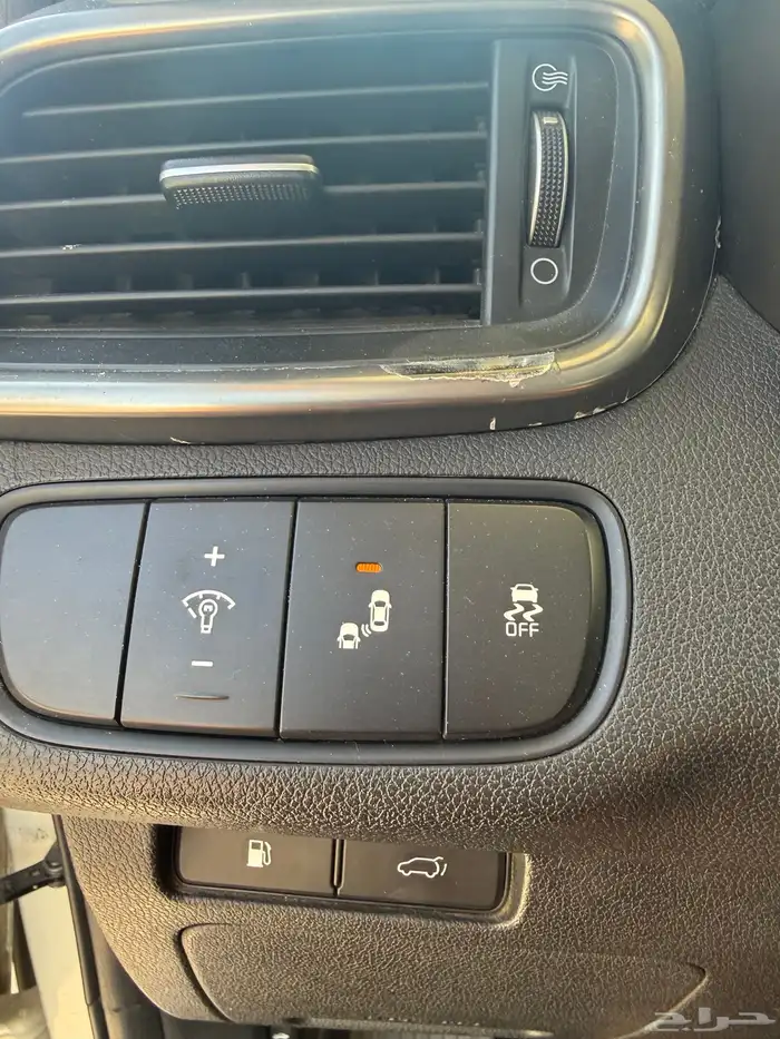 كيا سيورنتو 15