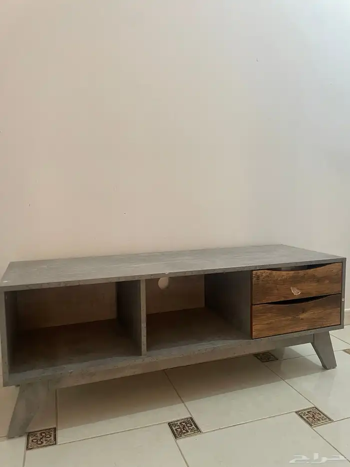 طاولة شاشة 2