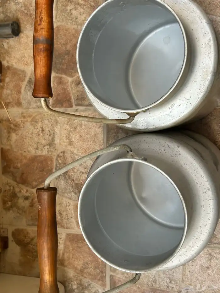 سطل حليب لبن وبراد ماي فخار 1