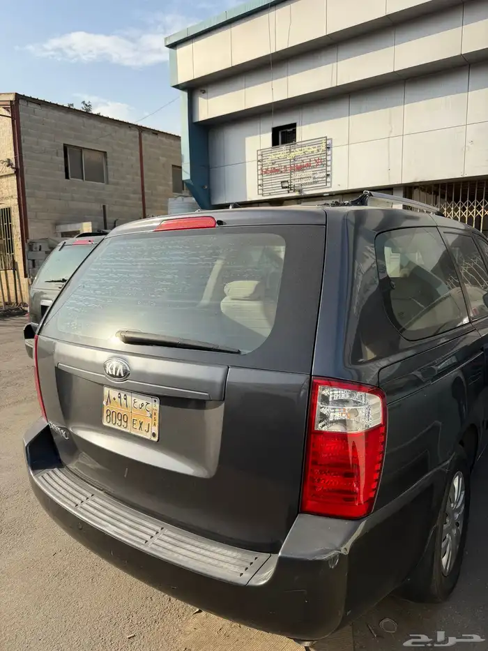 كيا كرنفال موديل 2015 1