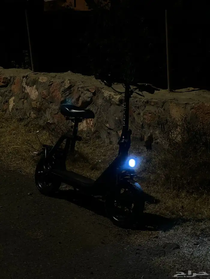 سكوتر أبو سله على الشرط 0