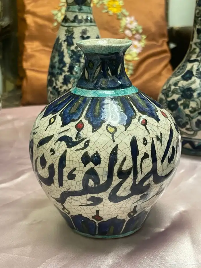 مزهريات خزفية إزنيقيةIznik ceramic vases 4