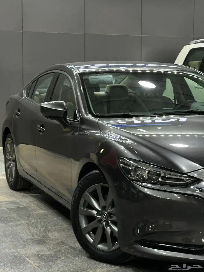 مازدا زوم 6 2020 رمادي لدى معرض(عبيد الرشيدي) 10