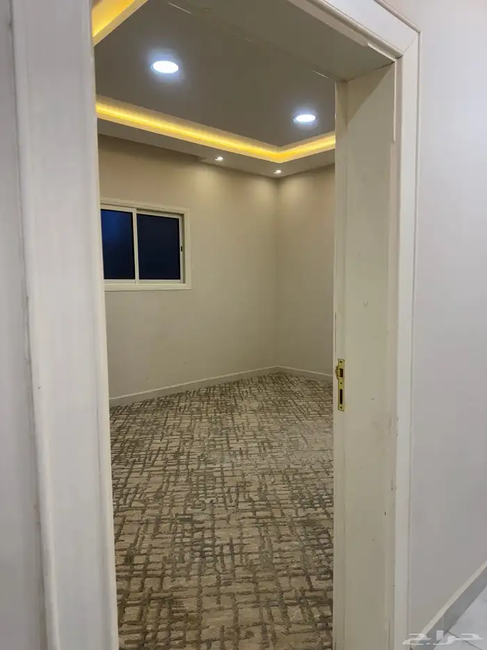 كامري بحي الروابي لتواصل   السعر 24 الف غير قابل ل 10