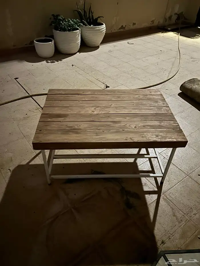 طاولة اثاث ديكور 0