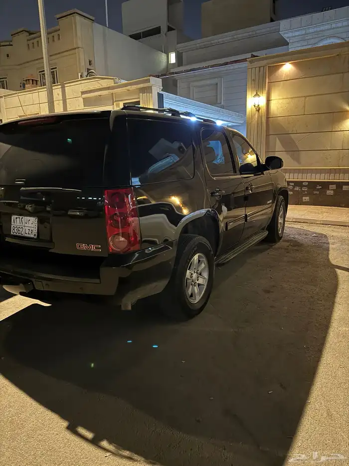 يوكن 2014ماشي173وكالة كان مخزن نظيف جدآ 2