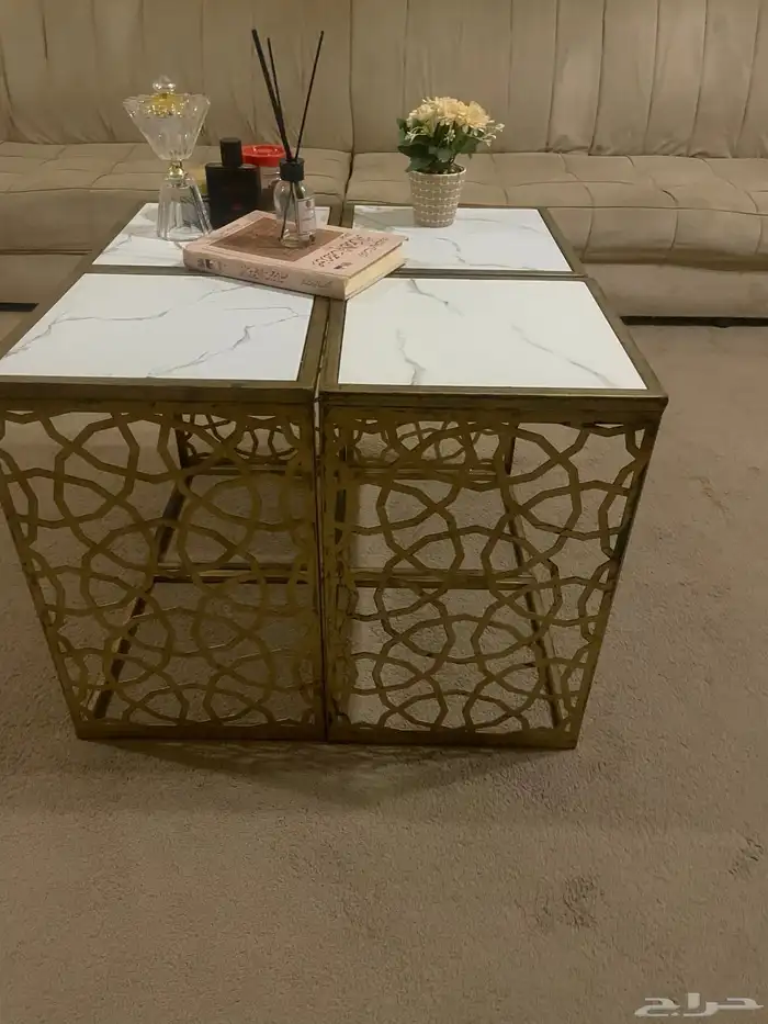 طاولات للبيع 4