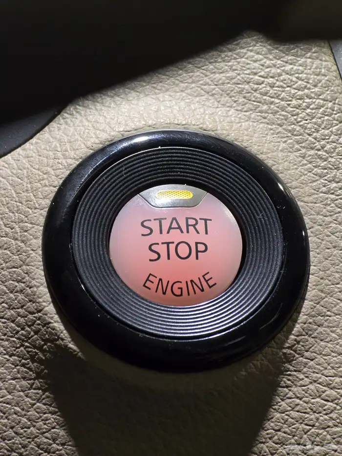 نيسان التيما موديل 2014 بحالة ممتازة 16