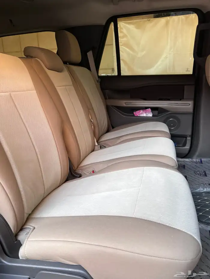 فورد اكسبديشن 2021 قصير 17