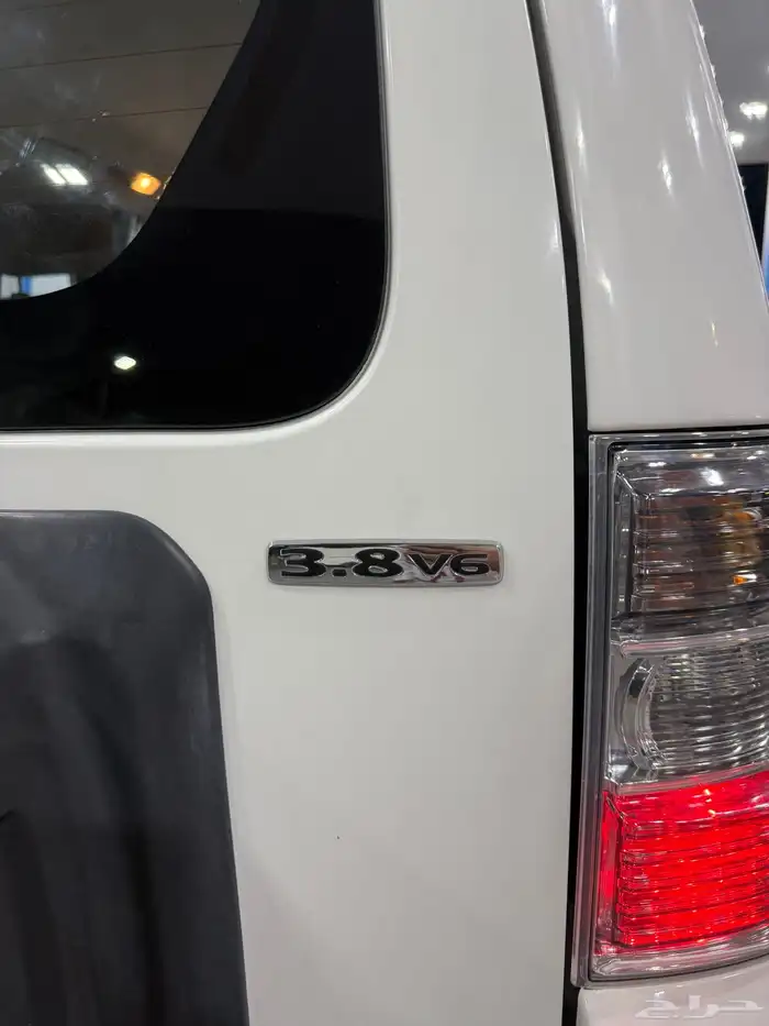 للبيع باجيرو قير عادي مكينه3800 14