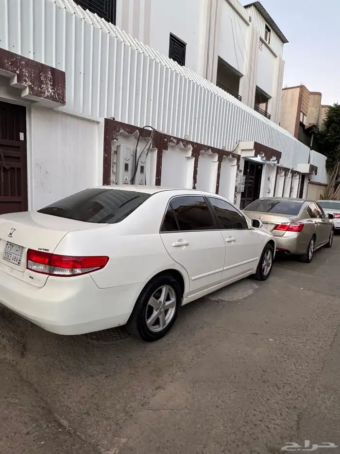 هوندا اكورد 2005 2
