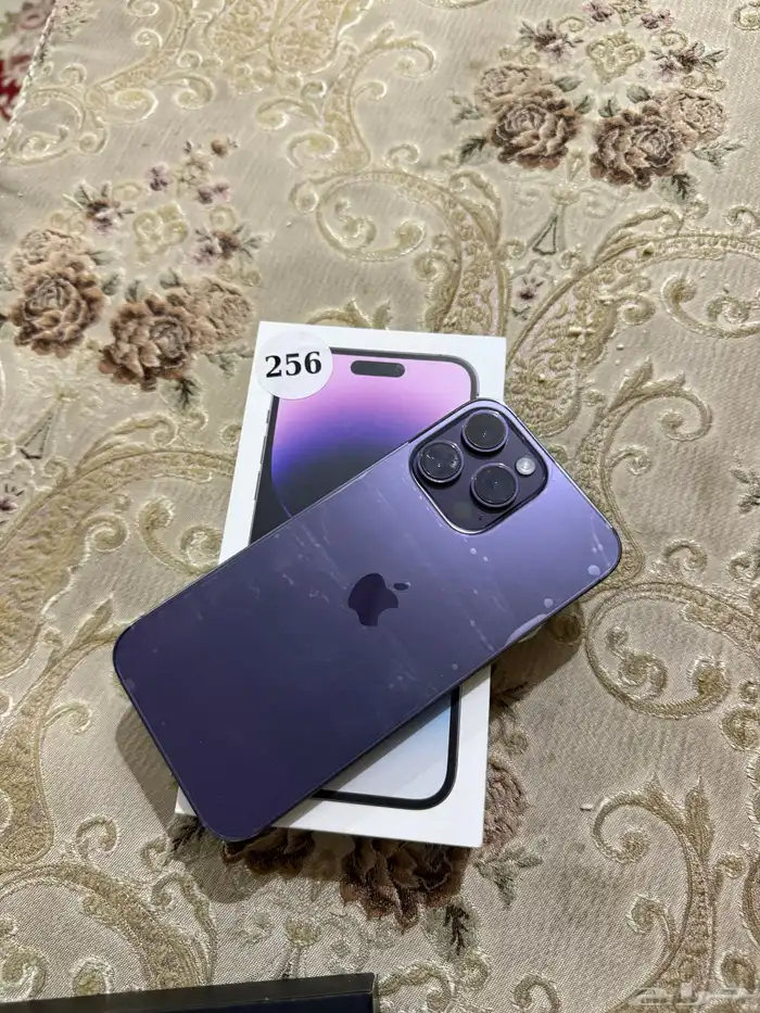 للبيع ايفون 12 برو ازرق و 14برو ماكس بنفسجي 3