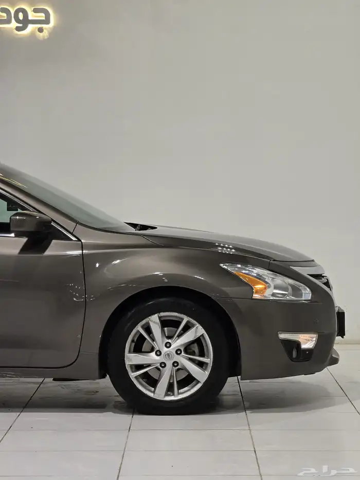 نيسان التيما موديل 2014 بحالة ممتازة 6