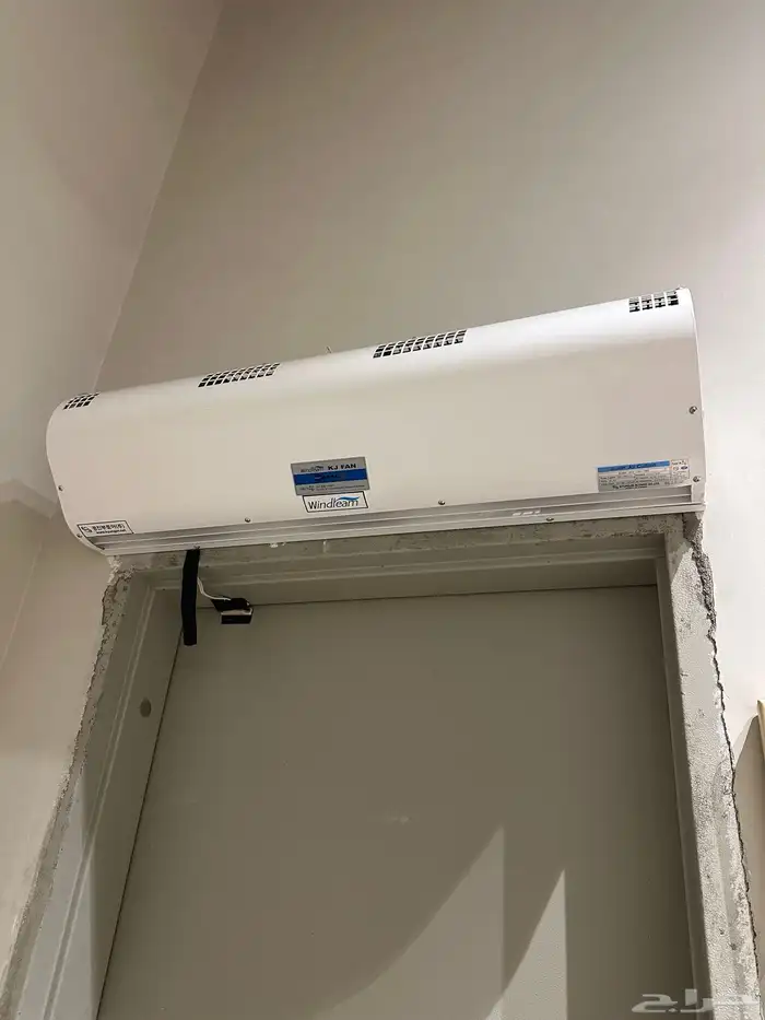 اثاث مقهى كنب وكراسي وطاولات والكثير من الاثاث 8