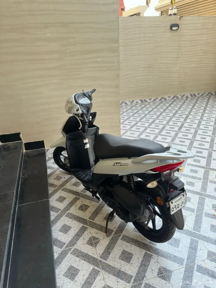 دباب سزوكي موديل 2020 كل شي تمام فيه ويوجد فيه لوحه مميزه 1