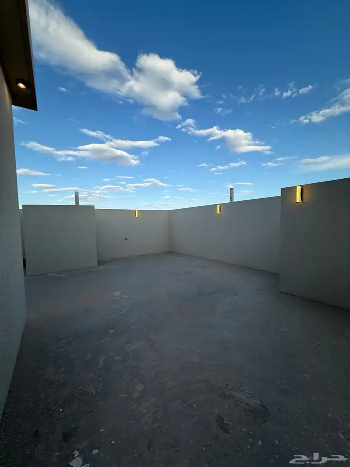 روف علوي مع ملحق 9 غرف بتصميم مودر قرب ح الراقي-بسعر 670الف 27