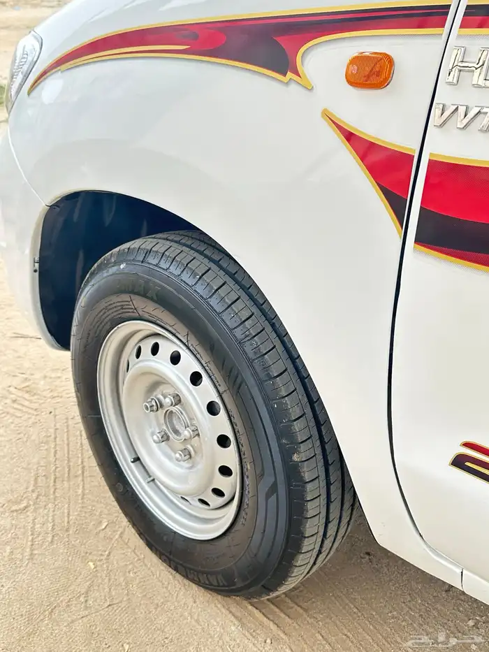 هايلوكس 2010 GL شد بلد يحمل لوحه مكرر 12