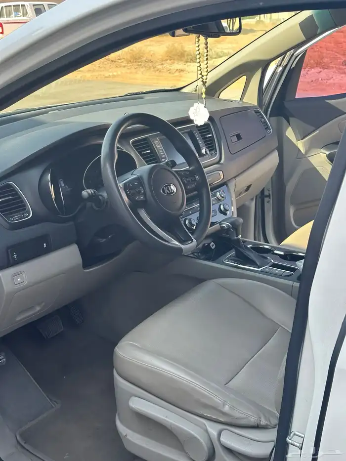 للبيع كيا كرنفال 2019   ديزل   11 راكب   نظيفة جدا 5