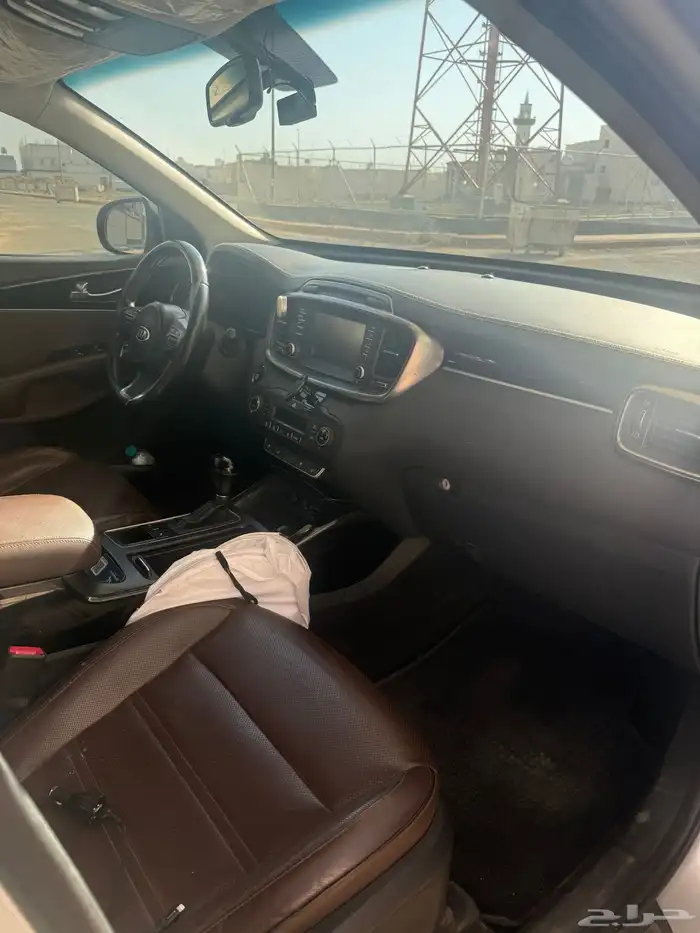 كيا سيورنتو 5