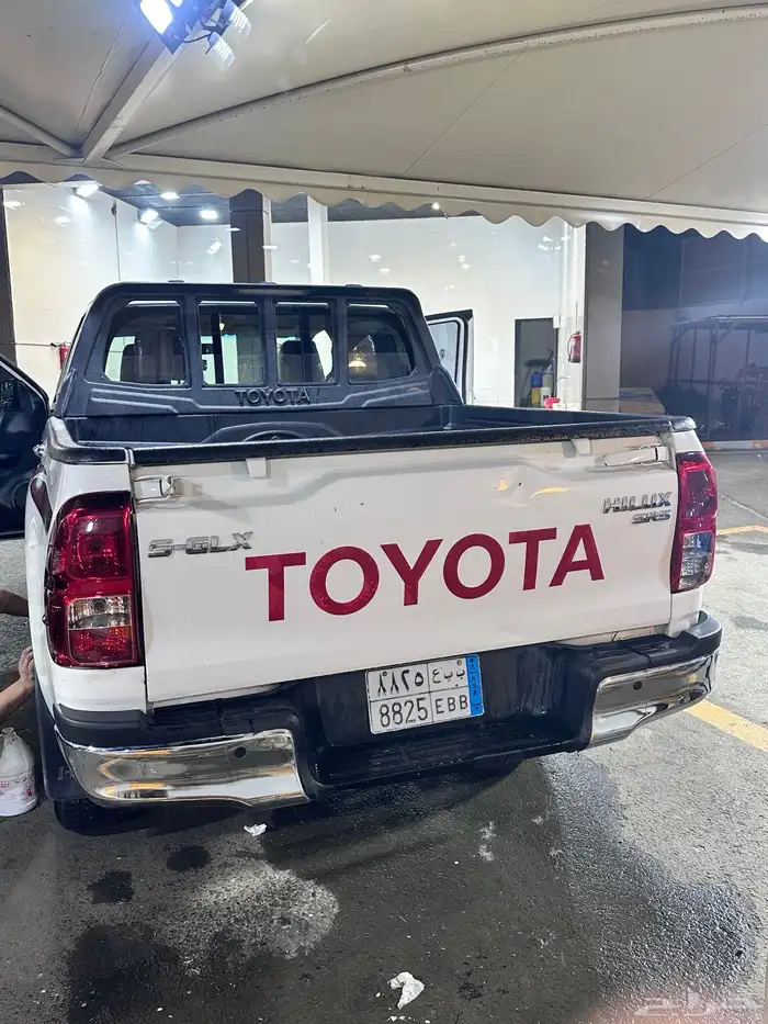 هايلوكس للبدل 2