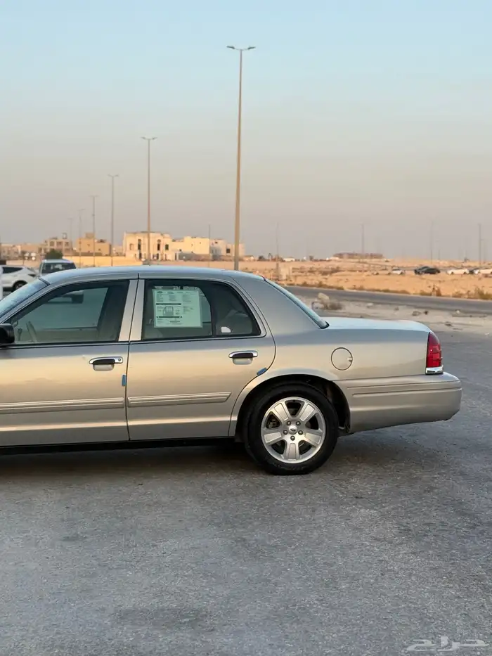 فورد فكتوريا سمني 2011 سعودي وكاله 12