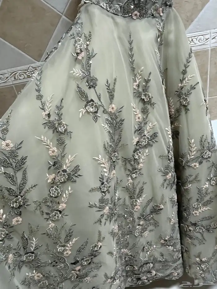 فستان ملكه للبيع 4