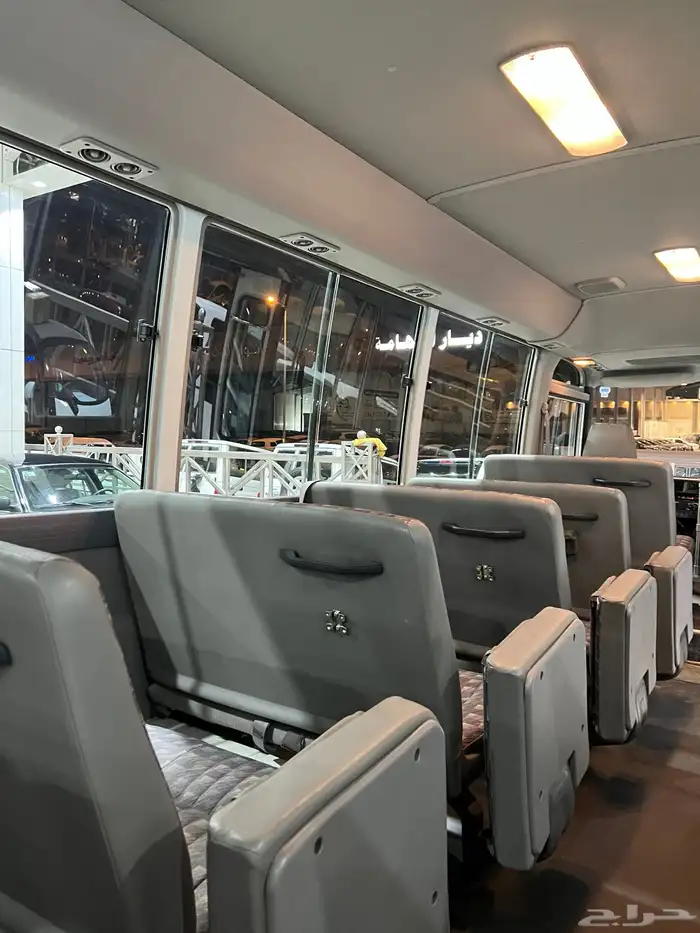 للبيع باص نيسان سيفيليان موديل 2008 ممشي قليل 26