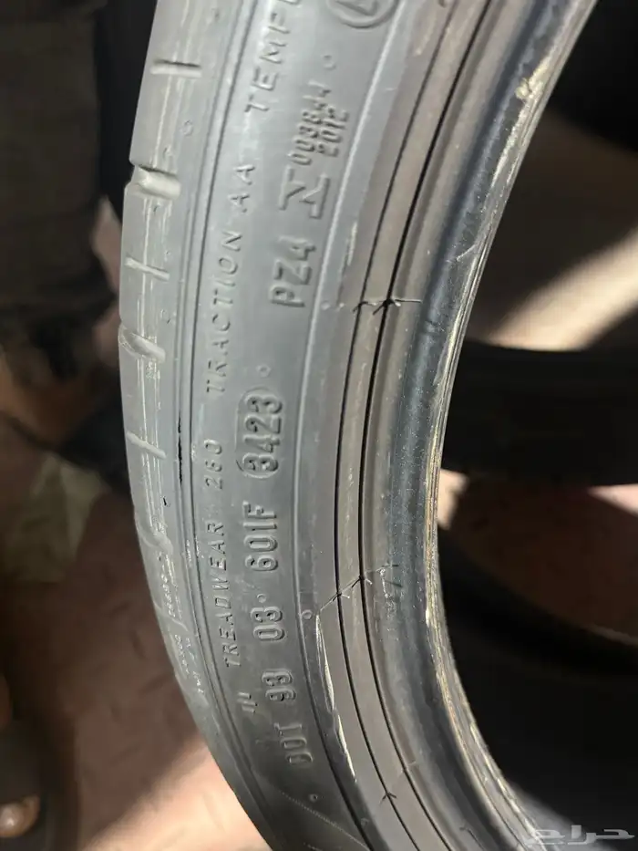 255 35 19 كفرين بريلي مستخدم نضيف جدا  ومشروطة نهايه23 5