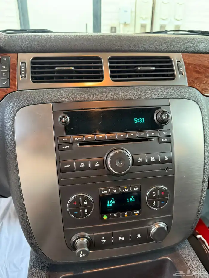 يوكن 2007 SLT دبل مخزن 14