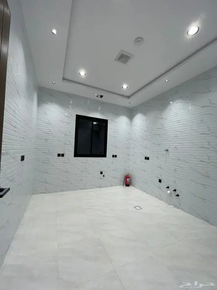 للبيع شقق روف أرضي وعلوي بالمحاله ابها 10