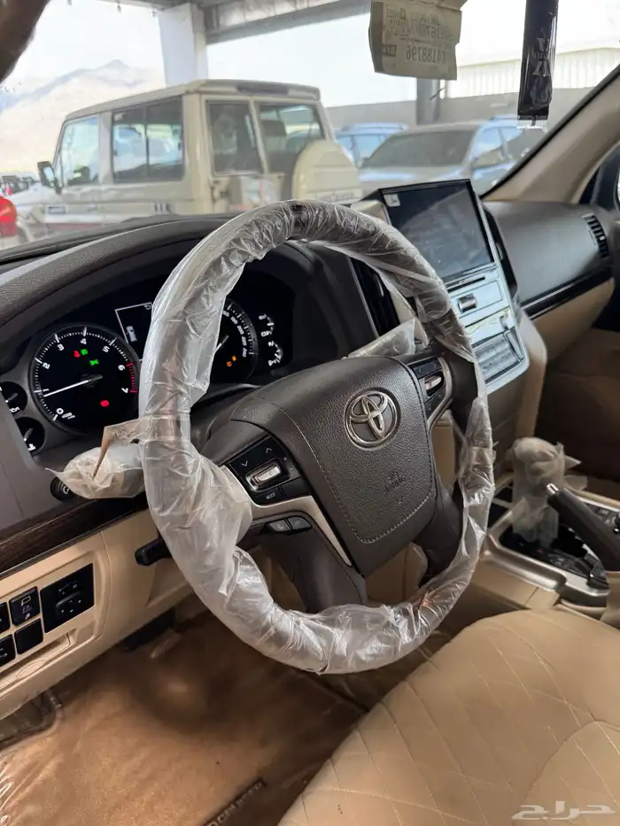 للبيع جي اكس ار 2019 فل كامل سعودي تورنق عداد 86 الف 16