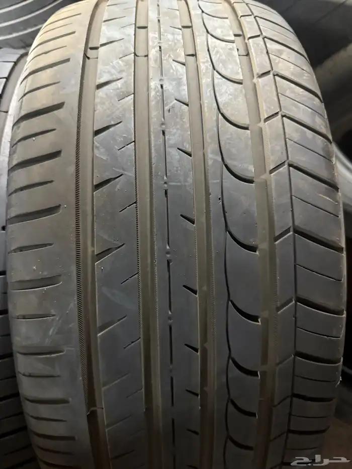 245 40 19 كفرين بلاك هوك شبة جدد 1