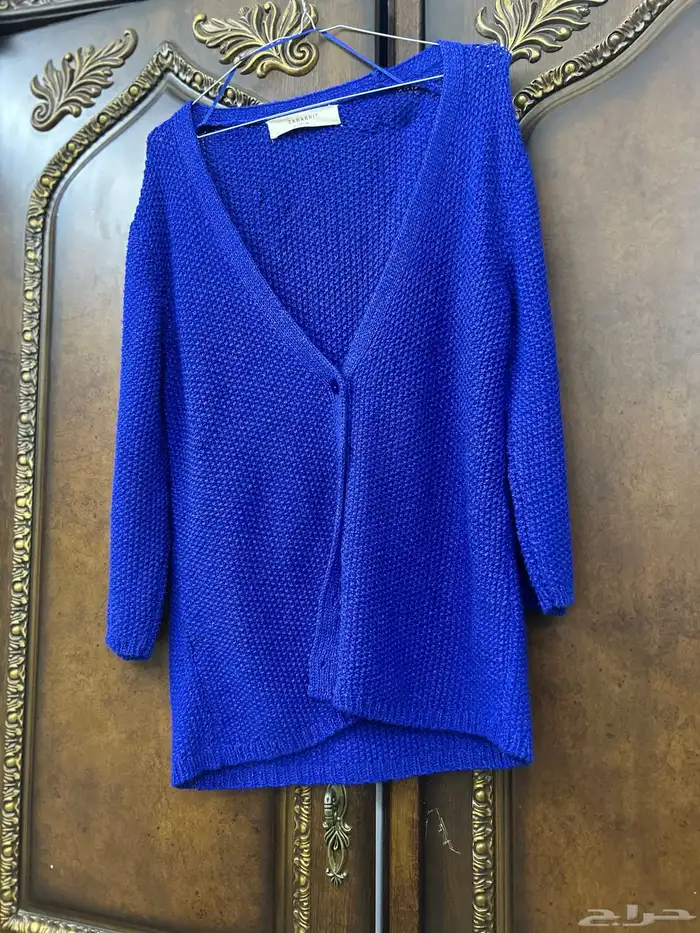 بلوفر من زارا 0